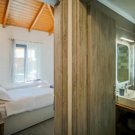 Aurelia לגאנאס